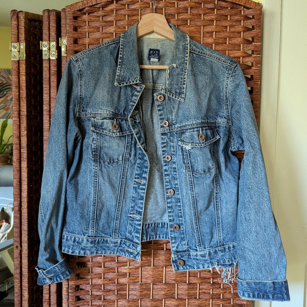 Vintage distressed Gap denim jacket